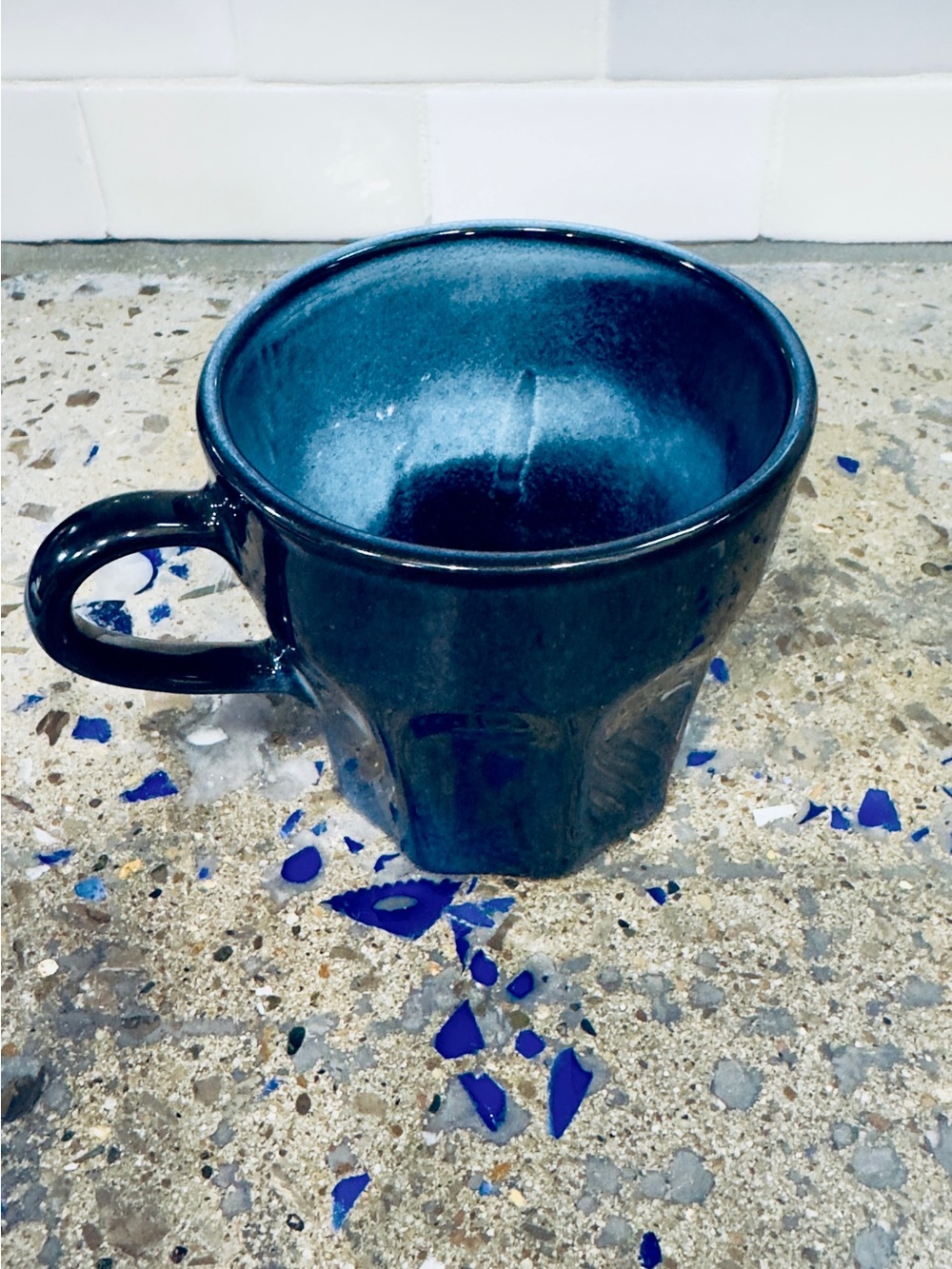 Crate&Barrel 6 Mug Set in indigo